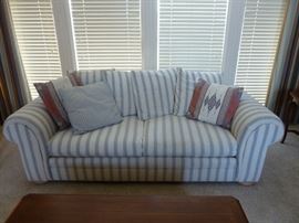 Living room sofa/couch & matching chair, Ethan Allen 4 drawer coffee table, nesting table and round solid wood beautiful end table. Large area rug...clean!