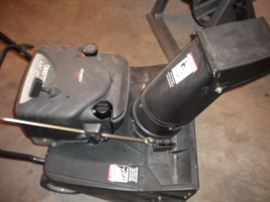 Craftsman 4.0hp 21 inch 4 cycle snow thrower