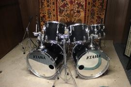 Tama Drum Set