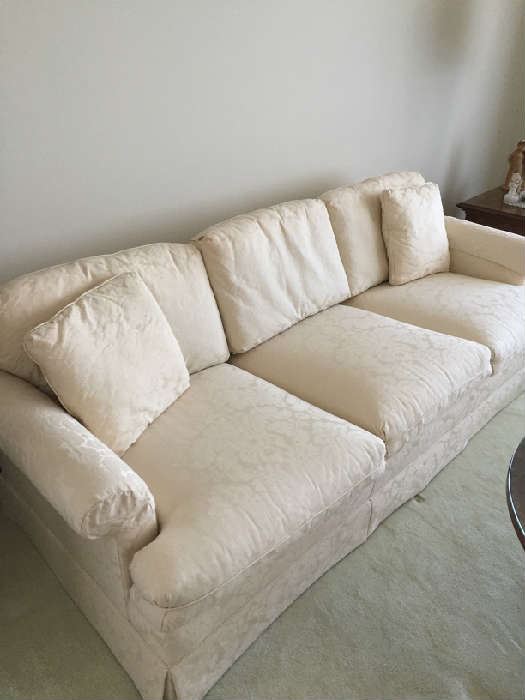 Like new Henredon sofa