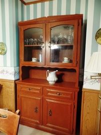 Closer view of Maple country hutch