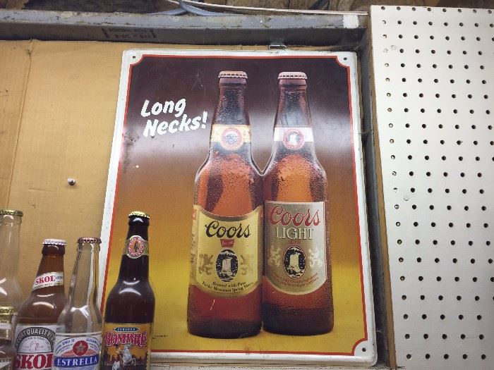Vintage beer lights, signs and collectibles 