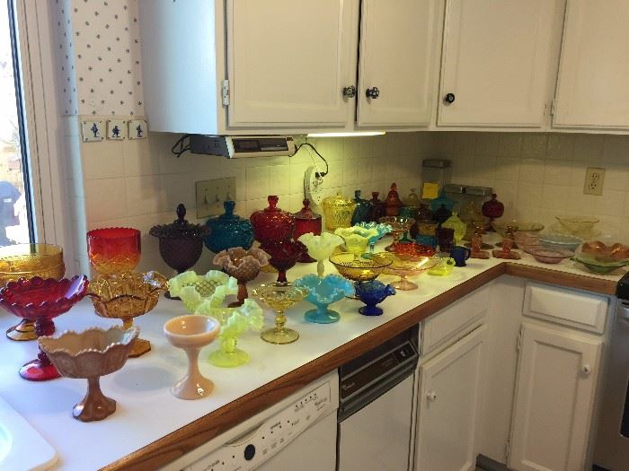 Large selection on Fenton colored glass