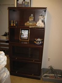 New mock of Lawyers cabinet