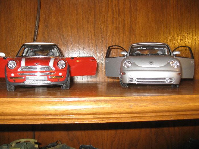 Mini Cooper and Vw metal cars