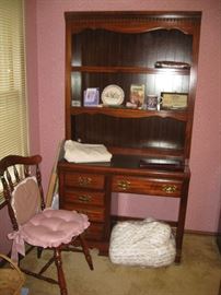 Matching desk/bookcase/chair 