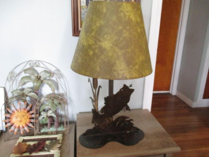 Cut metal fish lamp