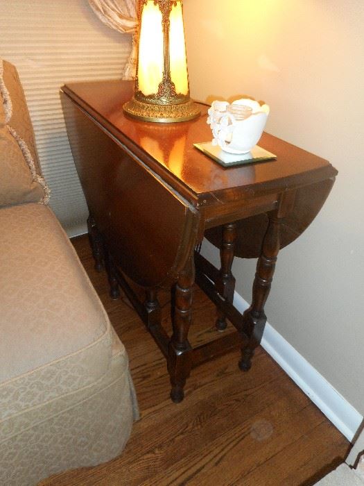 narrow drop leaf table with drawer