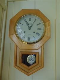 Montgomery Ward Pendulum Clock