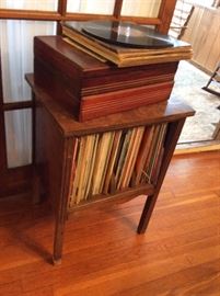 Great little piece with dividers - great for holding albums, or records, magazines