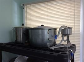 Stock pots, meat grinder