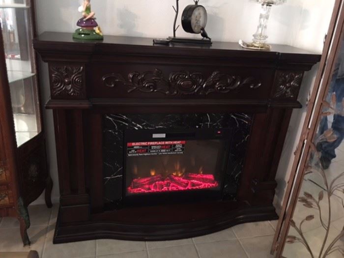 Brand new, Electric fire place, paid over $1,500.00