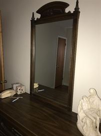 DRESSER WITH MIRROR