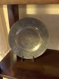 Metal decorative plate and stand