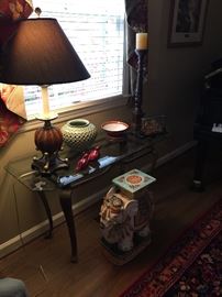 Asian lamp and other Asian small items.