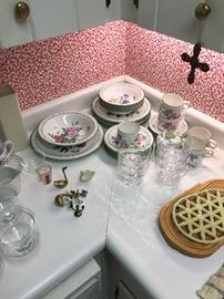 Miscellaneous dinnerware and kitchen items