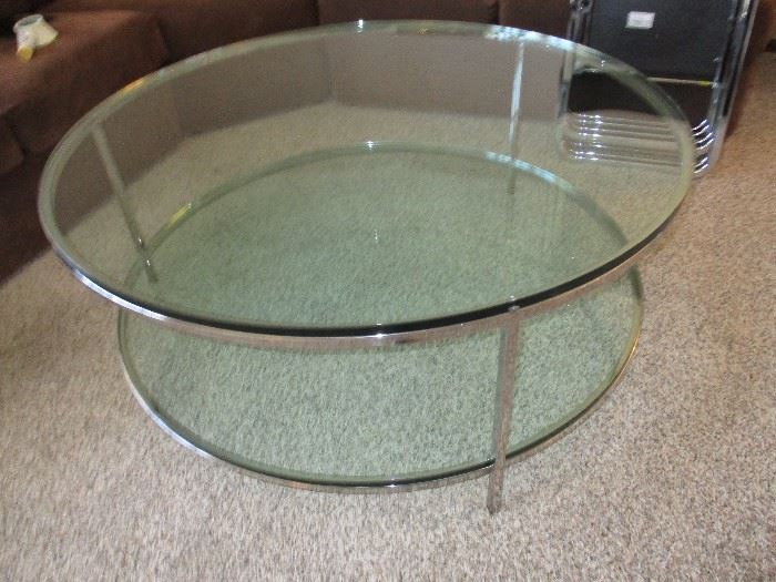 48" diameter coffee table
