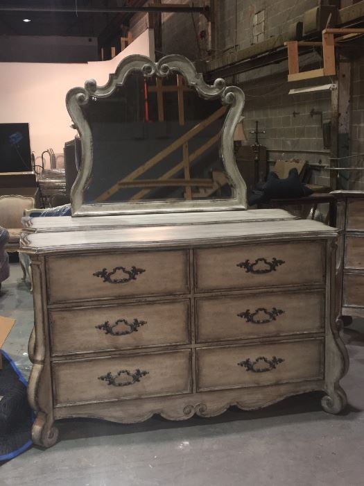 Hooker furniture Dresser with Mirror, New in Box