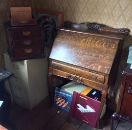 Globe Wernicke 3 drawer file & file box, antique oak writing desk