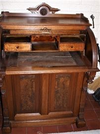 : Victorian Walnut Cylinder Desk