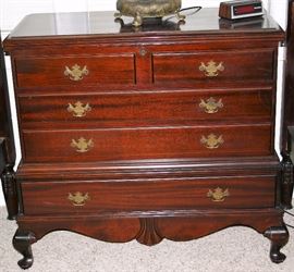 Cedar Blanket Chest w/ Drawer