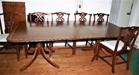 Baker Dining Table w/3 Leaves & 8 Chippendale Style Chairs