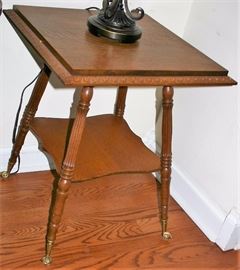 Square Oak Table