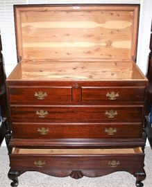 Cedar Blanket Chest w/ Drawer