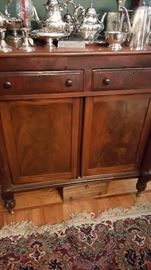 Flame Mahogany Server