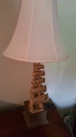 Graduated stacked elephant lamp