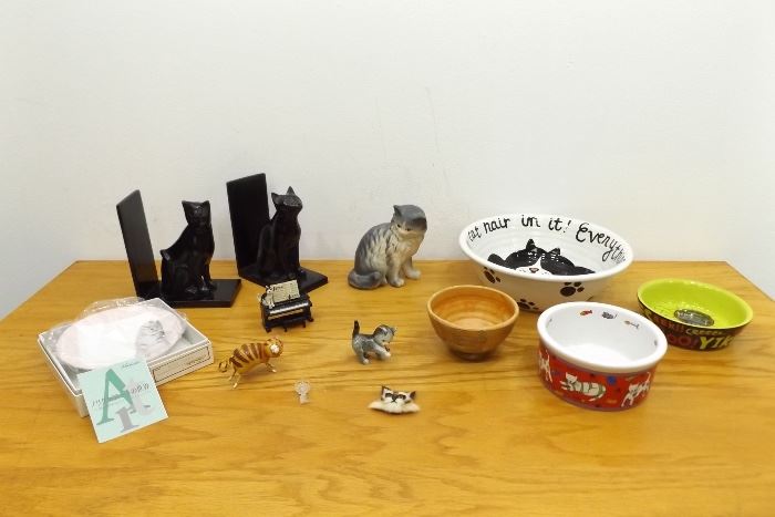 Lot of Cat Themed Items
