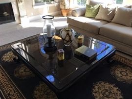 rug and coffee table 