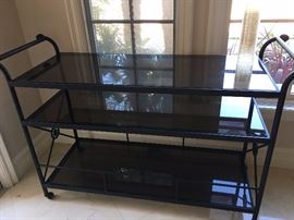 serving cart..nice pool add on 