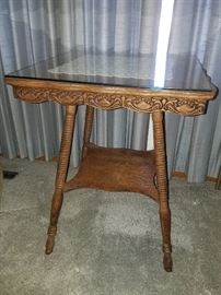 Gorgeous antique accent table with spindle legs
