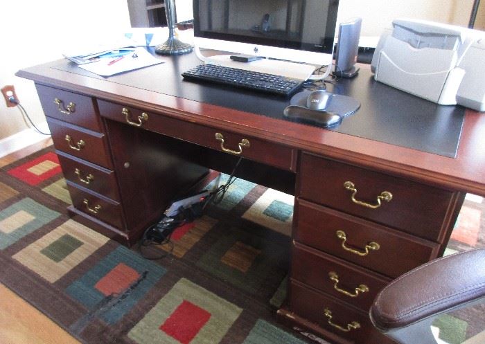 executive desk 31" x 64" 