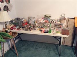 Lots of sewing items