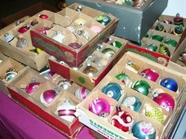 Lots of vintage Christmas