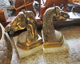 Horse head book ends
