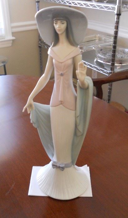 Beautiful Lladro figurine in perfect condition