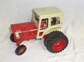 International Turbo 1466 Farmall