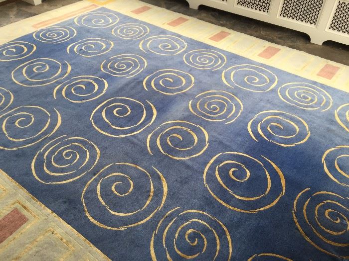Hand made silk rug by Blue Moon.... 10'x13'