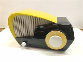 Philco Transistone "Boomerang" radio in yellow bakelite