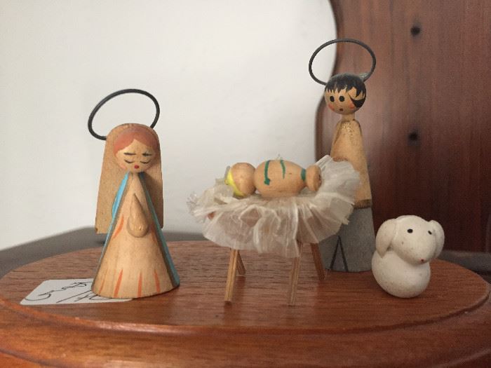 Miniature nativity 