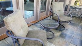 Swivel Rockers & Table