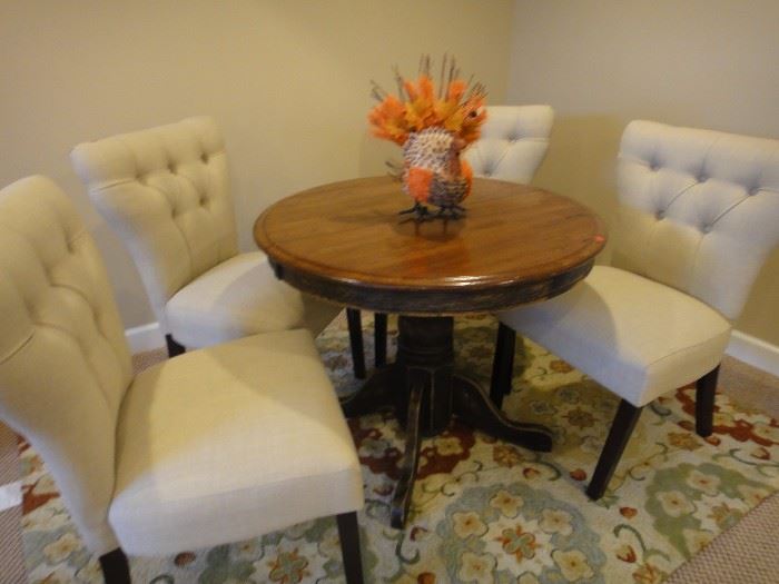 Area Rug, matching chairs, table 