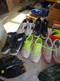 Women's and Men's sport shoes 