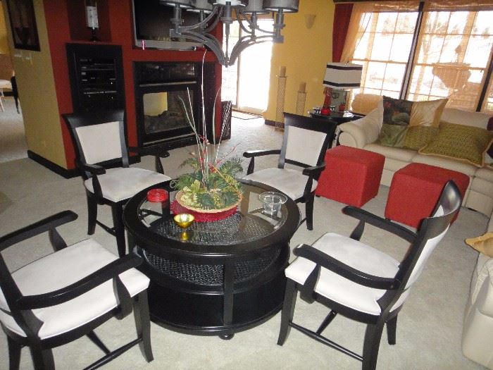 Coctail Table, matching arm chairs