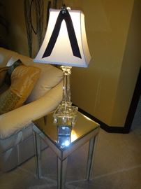 Mirrored table, glass lamp 