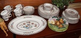 Wedgwood Kutani Crane, service for 8. Pristine condition!