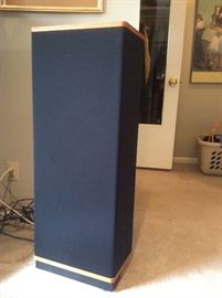Pair of tall Vandersteen Model 2 audio speakers